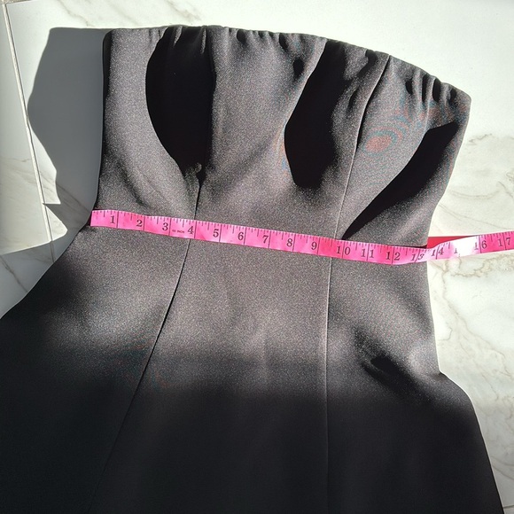 Strapless mini black dress bell shape little black dress lbd Size medium perfect - Picture 7 of 14